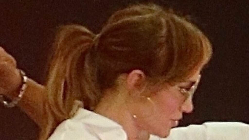 Jennifer Lopez and Ben Affleck Spotted in His Office Amid Divided Rumors